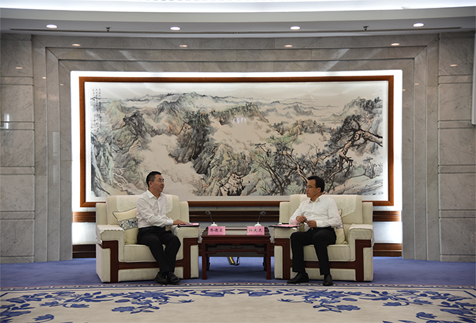 必一运动
集团董事长乔德卫拜会济南市政府领导